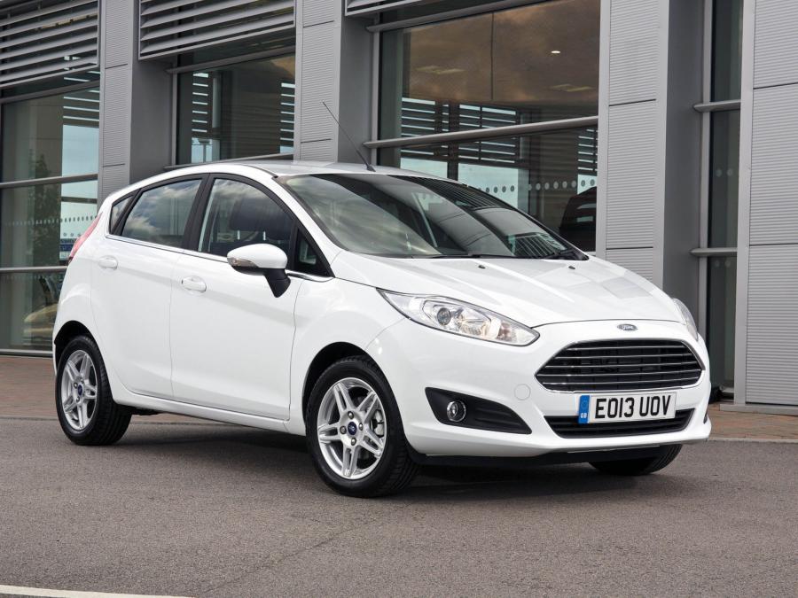  Ford Fiesta Zetec 5-Door 2012 года  (фото 2 из 4)